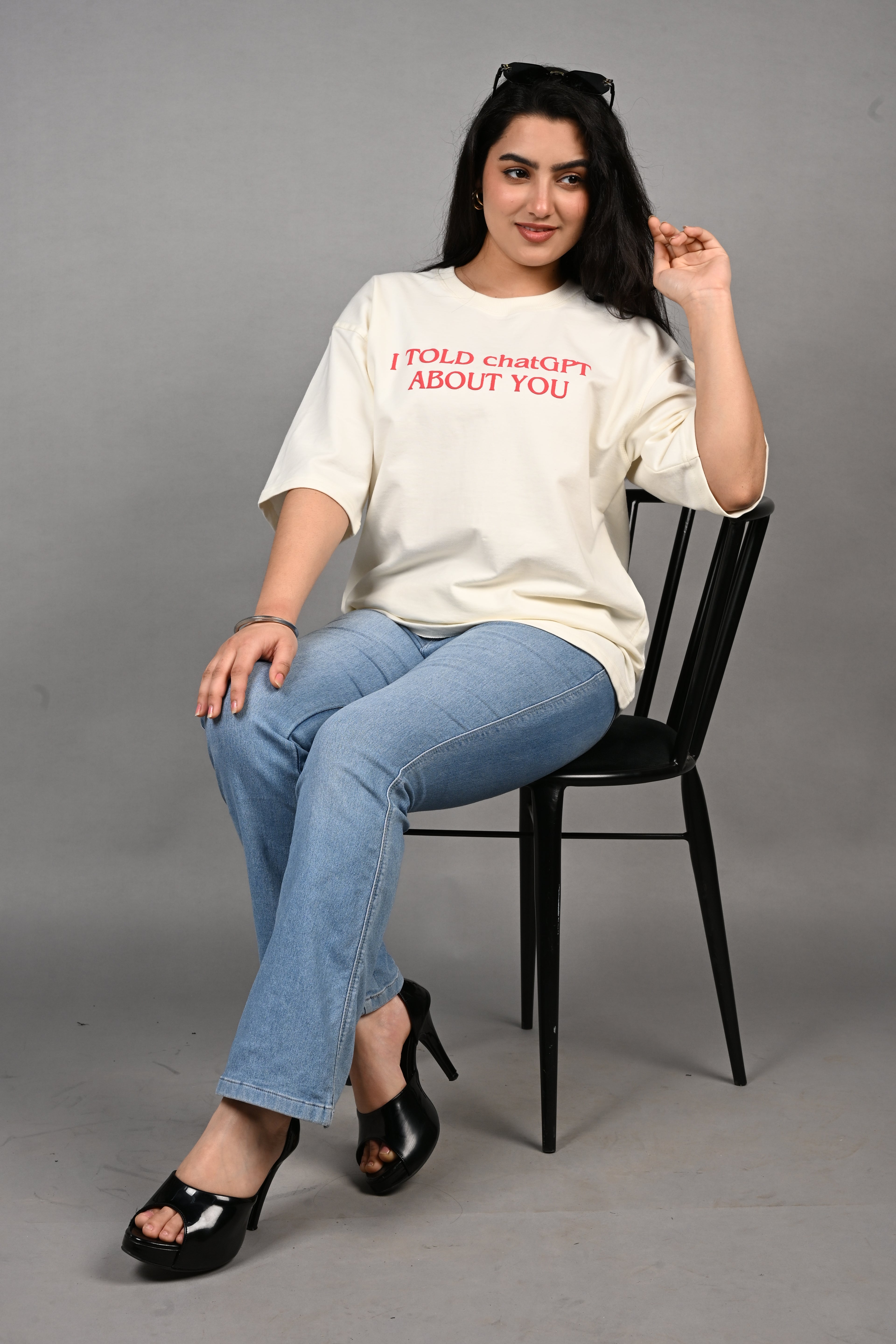 ChatGPT love oversied tshirt