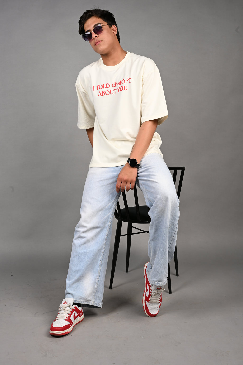 ChatGPT love oversied tshirt