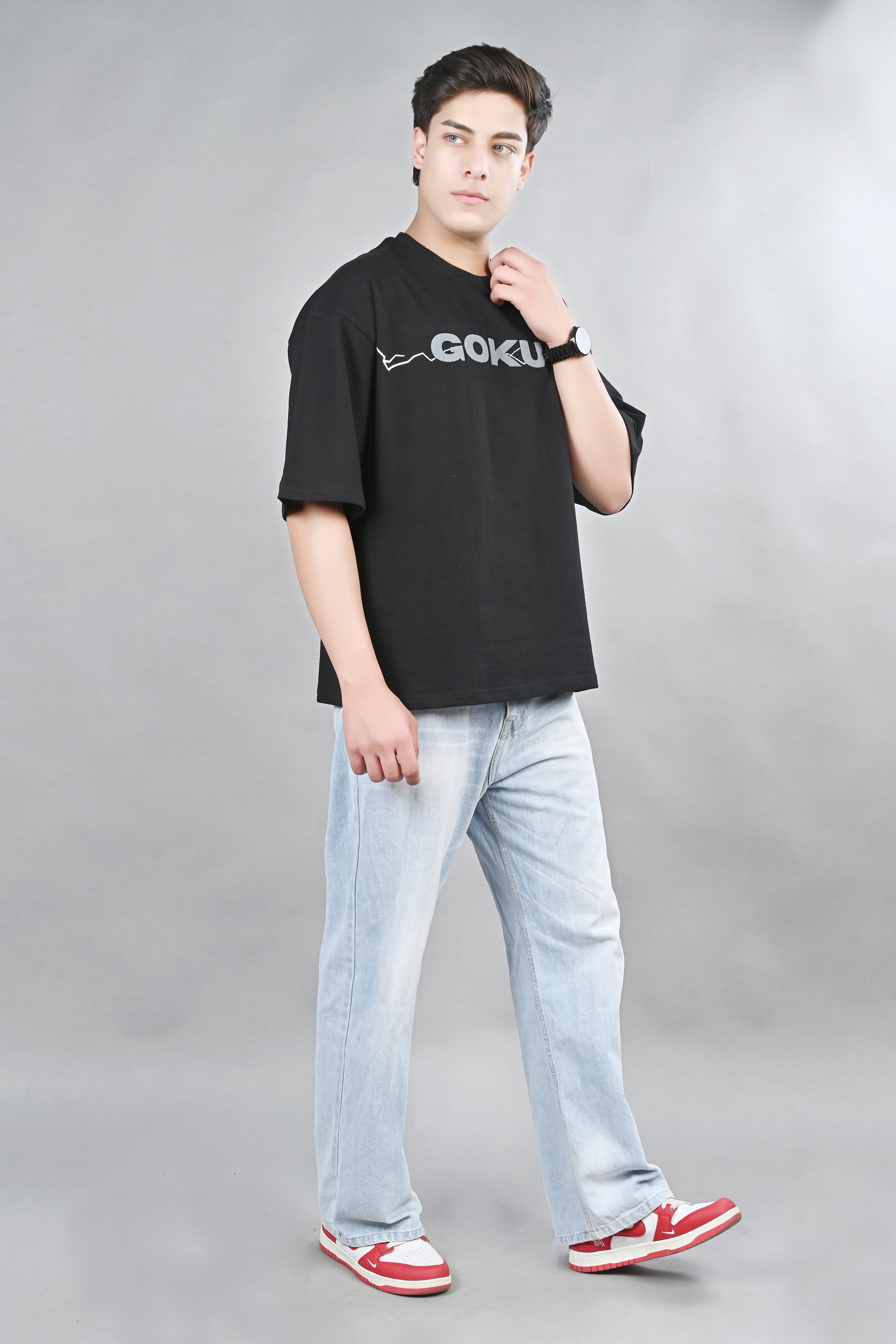 Goku Oversized Graphic T-Shirt