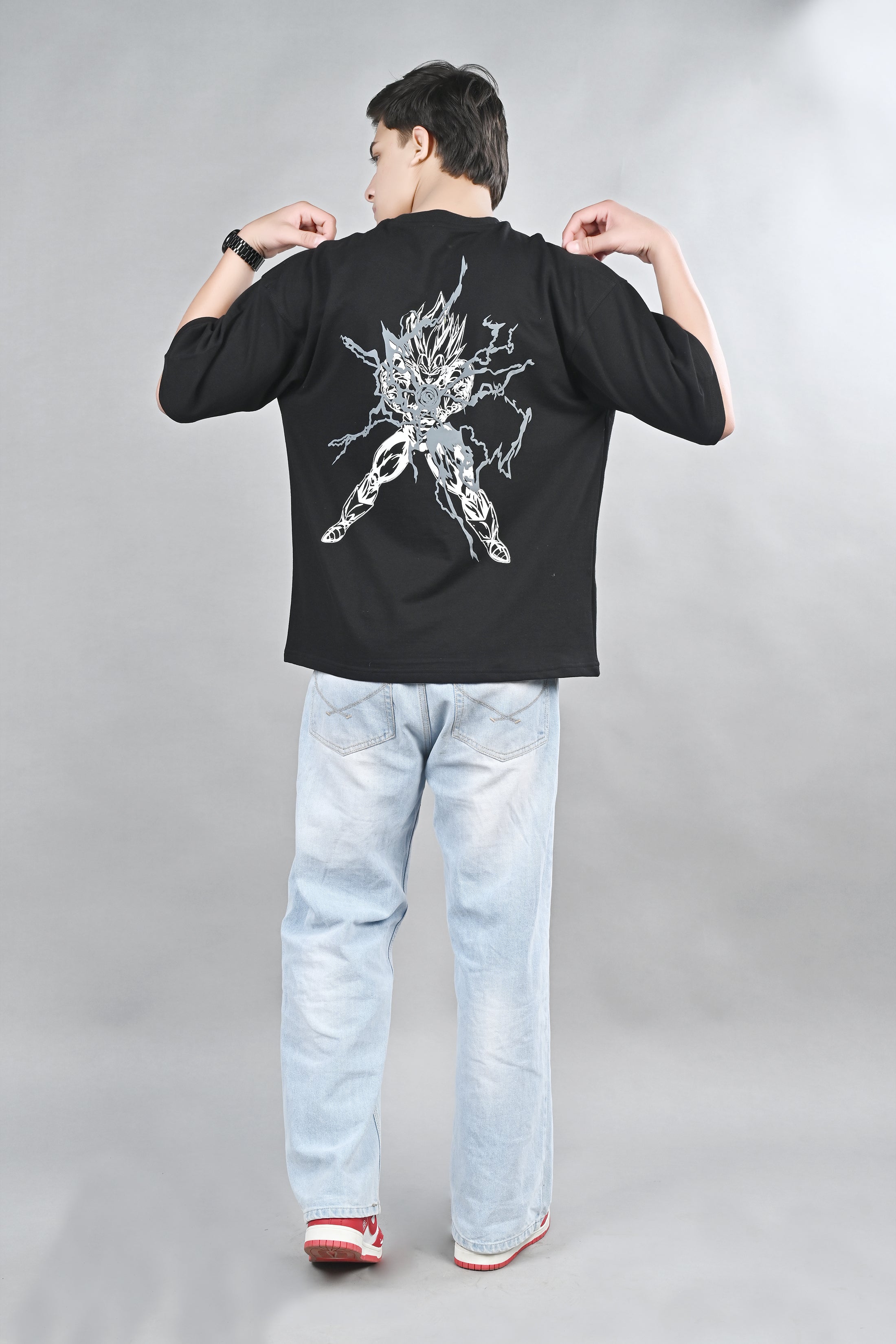 Goku Oversized Graphic T-Shirt